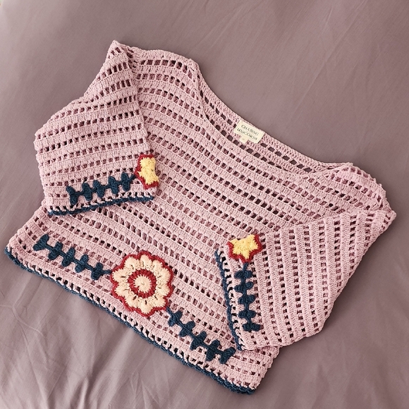 NWT Chasing Unicorns Sweet Dreams Floral Hand Crochet Set - Picture 8 of 8